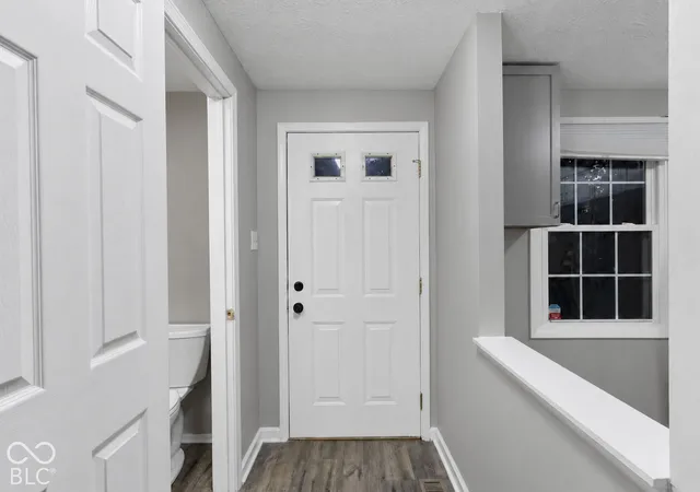 Photo 3 of Condo for sale at 9471 Timber View Dr, Indianapolis, IN 46250 | MLS# 22133009 | Listing updated on 2026-10-22