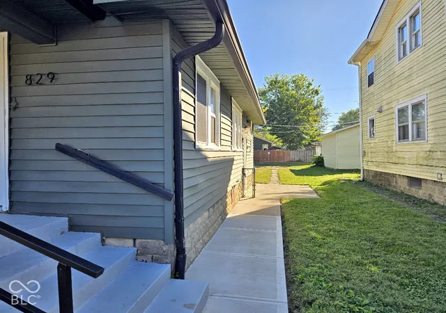 Photo 3 of Single family home for sale at 829 N Bradley Ave, Indianapolis, IN 46201 | MLS# 22133010 | Listing updated on 2026-10-22