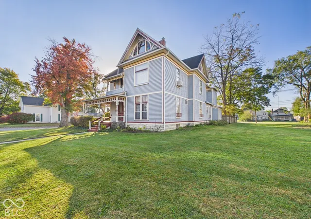 Photo 1 of Single family home for sale at 305 W 13th Street, Anderson, IN 46016 | MLS# 22133011 | Listing updated on 2026-10-23