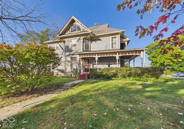 Photo 3 of Single family home for sale at 305 W 13th Street, Anderson, IN 46016 | MLS# 22133011 | Listing updated on 2026-10-23