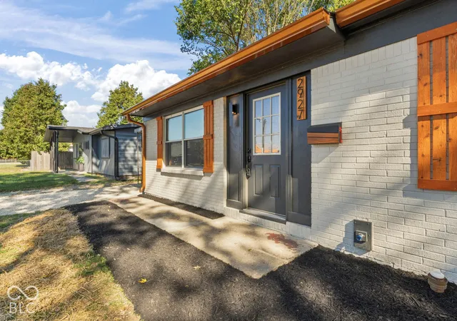 Photo 3 of Single family home for sale at 2927 Caroline Ave, Indianapolis, IN 46218 | MLS# 22133017 | Listing updated on 2026-10-28