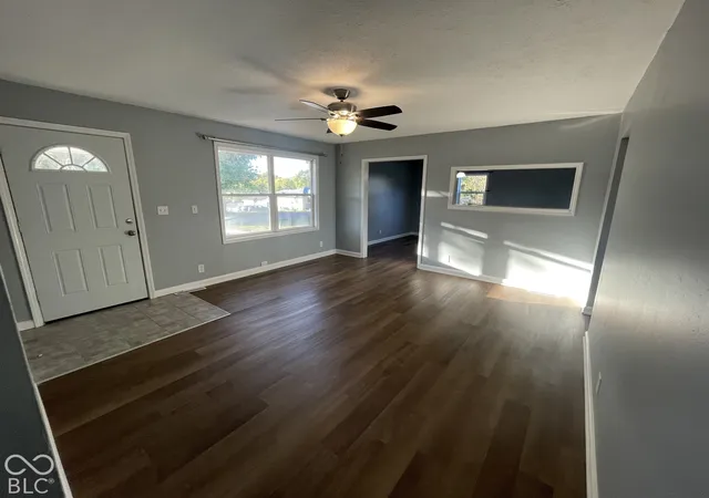 Photo 4 of Single family home for sale at 309 Sugar St, Veedersburg, IN 47987 | MLS# 22133030 | Listing updated on 2026-10-25