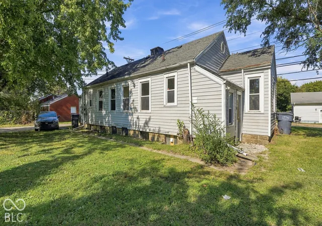 Photo 1 of Multi family home for sale at 309/313 W 29th Street, Anderson, IN 46016 | MLS# 22133046 | Listing updated on 2026-10-23