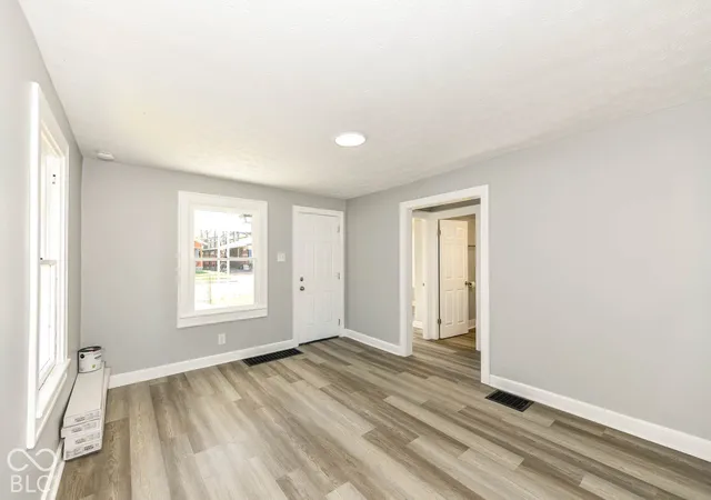 Photo 4 of Single family home for sale at 3948 Hoyt Ave, Indianapolis, IN 46203 | MLS# 22133062 | Listing updated on 2026-10-23