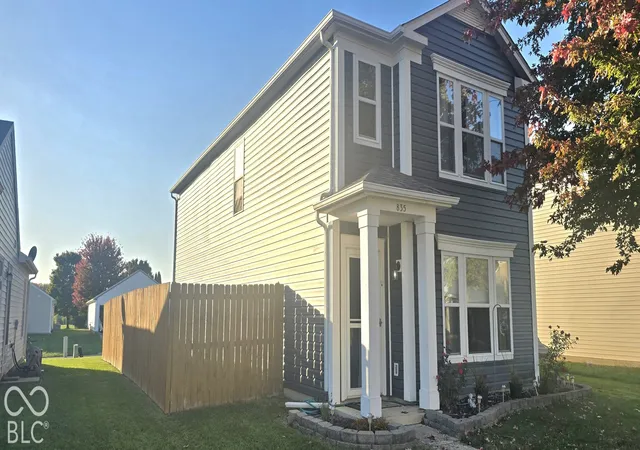 Photo 1 of Single family home for sale at 835 Olmsted Dr, Shelbyville, IN 46176 | MLS# 22133063 | Listing updated on 2026-10-29