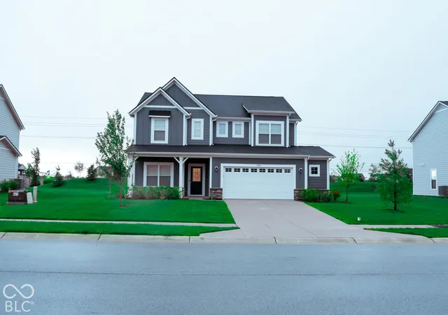 Photo 1 of Single family home for sale at 5905 Fair Oak Cir, Brownsburg, IN 46112 | MLS# 22133065 | Listing updated on 2026-10-24