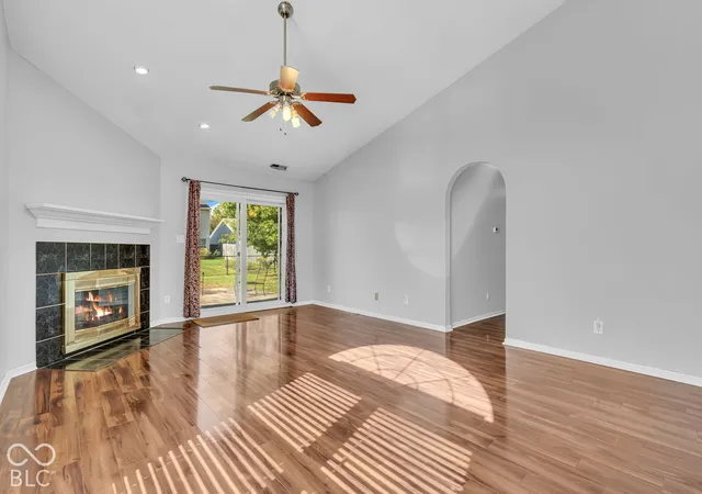 Photo 2 of Single family home for sale at 5546 Foxtail Ct, Indianapolis, IN 46221 | MLS# 22133095 | Listing updated on 2026-10-25