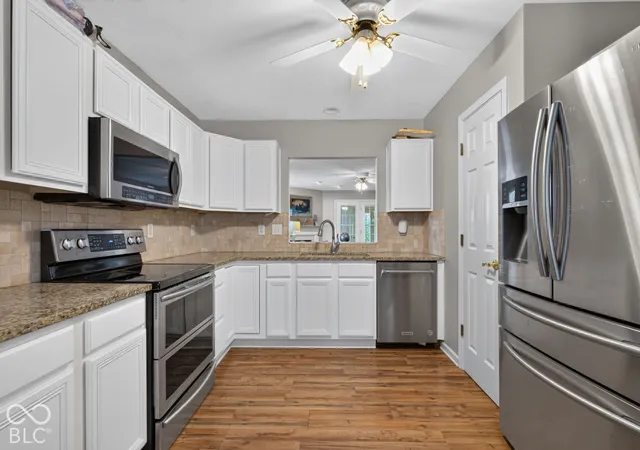 Photo 3 of Single family home for sale at 10673 Braewick Cir, Fishers, IN 46037 | MLS# 22133101 | Listing updated on 2026-10-23