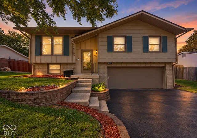 Photo 1 of Single family home for sale at 5524 Dollar Hide S Dr, Indianapolis, IN 46221 | MLS# 22133103 | Listing updated on 2026-10-24
