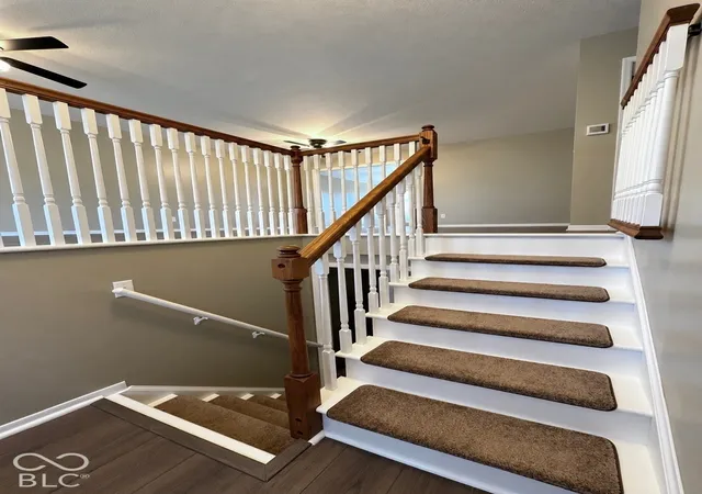 Photo 4 of Single family home for sale at 5524 Dollar Hide S Dr, Indianapolis, IN 46221 | MLS# 22133103 | Listing updated on 2026-10-24