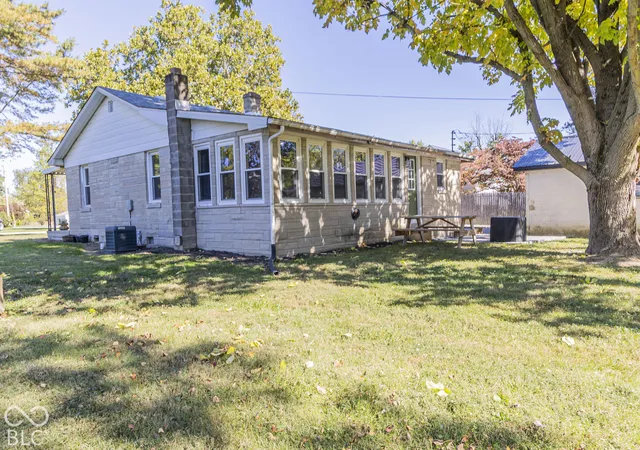 Photo 3 of Single family home for sale at 8141 Walnut St, Coatesville, IN 46121 | MLS# 22133108 | Listing updated on 2026-10-24
