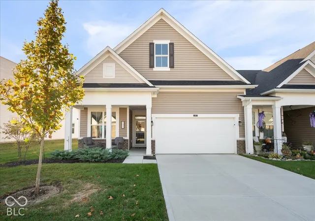 Photo 2 of Single family home for sale at 797 Tuxedo Dr, Westfield, IN 46074 | MLS# 22133119 | Listing updated on 2026-10-27