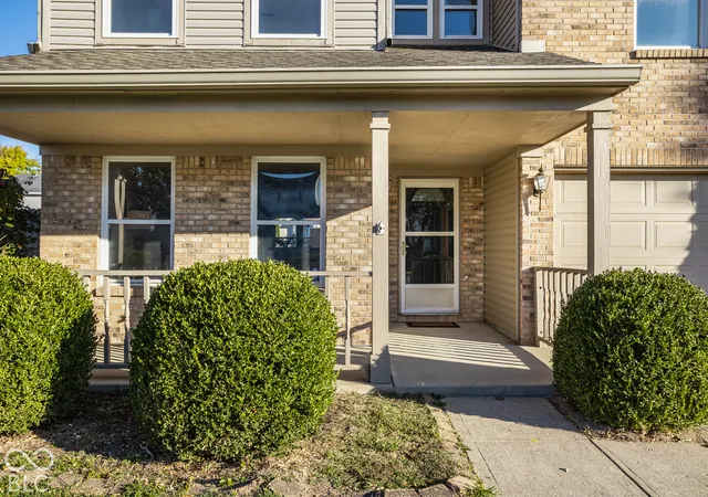 Photo 2 of Single family home for sale at 10570 Pleasant View Ln, Fishers, IN 46038 | MLS# 22133132 | Listing updated on 2026-10-23
