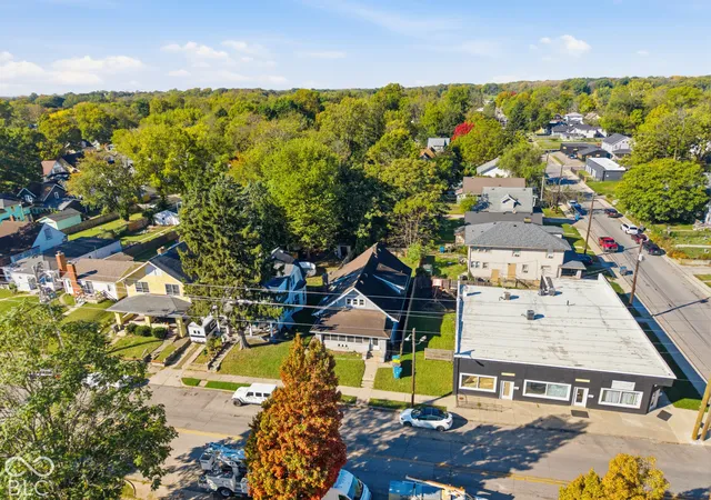 Photo 1 of Single family home for sale at 3956 Boulevard Pl, Indianapolis, IN 46208 | MLS# 22133140 | Listing updated on 2026-10-23