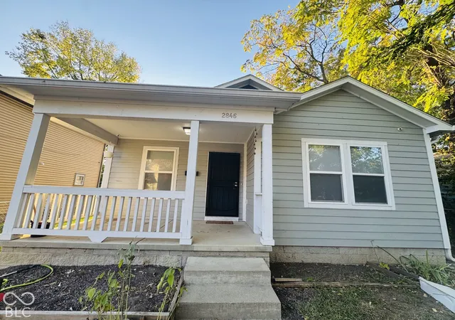 Photo 2 of Single family home for sale at 2846 Highland Pl, Indianapolis, IN 46208 | MLS# 22133141 | Listing updated on 2026-10-24