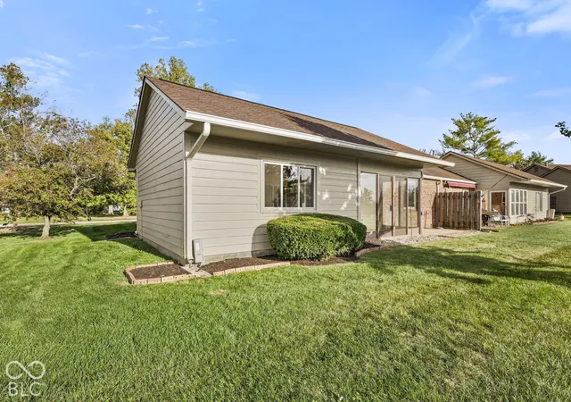 Photo 3 of Sale Pending at 1919 Crystal Bay E Dr, Plainfield, IN 46168 | MLS# 22133152 | Listing updated on 2026-10-28