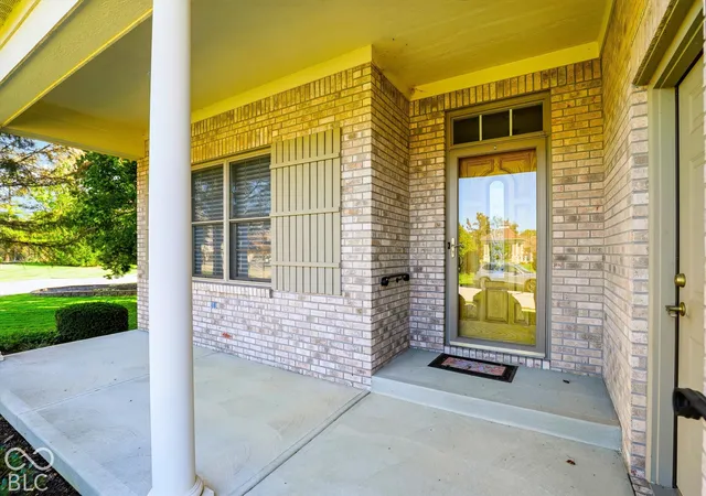 Photo 4 of Condo for sale at 4093 Bayberry Way, Greenwood, IN 46143 | MLS# 22133174 | Listing updated on 2026-10-27