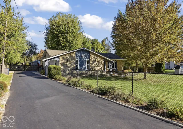 Photo 2 of Single family home for sale at 12260 E 75th Street, Indianapolis, IN 46236 | MLS# 22133178 | Listing updated on 2026-10-27