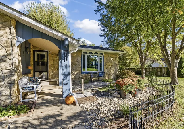 Photo 4 of Single family home for sale at 12260 E 75th Street, Indianapolis, IN 46236 | MLS# 22133178 | Listing updated on 2026-10-27