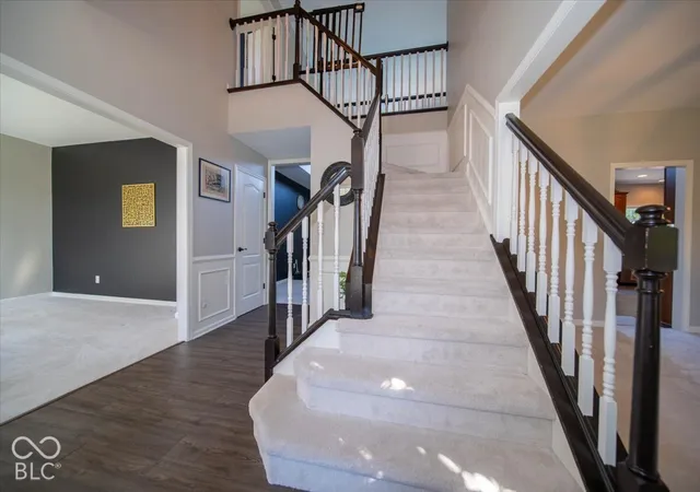 Photo 4 of Single family home for sale at 10073 Parkshore Dr, Fishers, IN 46038 | MLS# 22133213 | Listing updated on 2026-10-27