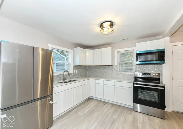 Photo 3 of Single family home for sale at 6120 Windsor Dr, Indianapolis, IN 46219 | MLS# 22133220 | Listing updated on 2026-10-29