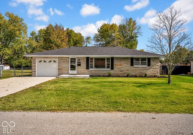 Single family home for sale at 3119 Griffa Ave, Columbus, IN 47203 | MLS# 22133223