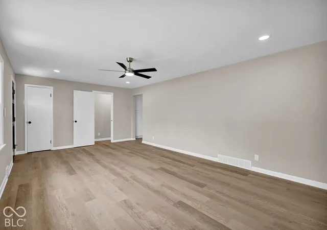 Photo 4 of Single family home for sale at 3119 Griffa Ave, Columbus, IN 47203 | MLS# 22133223 | Listing updated on 2026-10-25