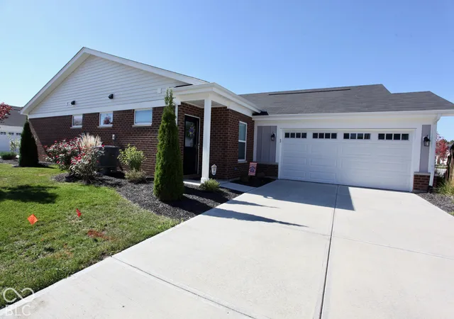 Photo 1 of Condo for sale at 6046 Bluecrest Dr, Indianapolis, IN 46234 | MLS# 22133237 | Listing updated on 2026-10-28