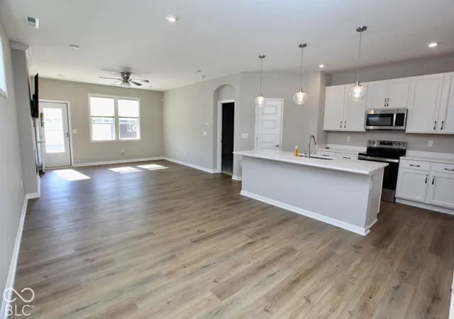 Photo 2 of Condo for sale at 6046 Bluecrest Dr, Indianapolis, IN 46234 | MLS# 22133237 | Listing updated on 2026-10-28