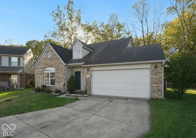 Photo 1 of Single family home for sale at 506 Buffalo Ridge Ct, Indianapolis, IN 46227 | MLS# 22133249 | Listing updated on 2026-10-24