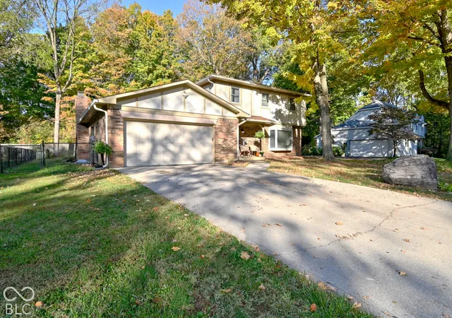 Photo 3 of Single family home for sale at 612 Greenlee Dr, Indianapolis, IN 46234 | MLS# 22133250 | Listing updated on 2026-10-27