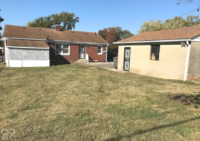 Photo 2 of Single family home for sale at 2931 N Centennial St, Indianapolis, IN 46222 | MLS# 22133252 | Listing updated on 2026-10-26