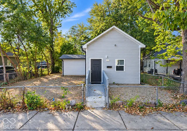 Photo 1 of Single family home for sale at 426 Leeds Ave, Indianapolis, IN 46201 | MLS# 22133255 | Listing updated on 2026-10-24