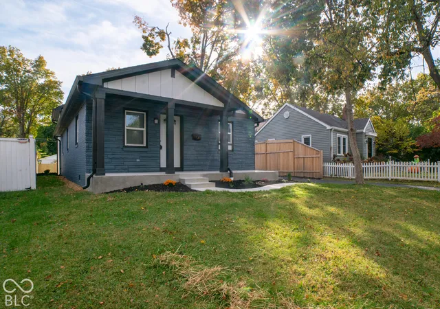 Photo 2 of Single family home for sale at 2517 Baur Dr, Indianapolis, IN 46220 | MLS# 22133258 | Listing updated on 2026-10-26