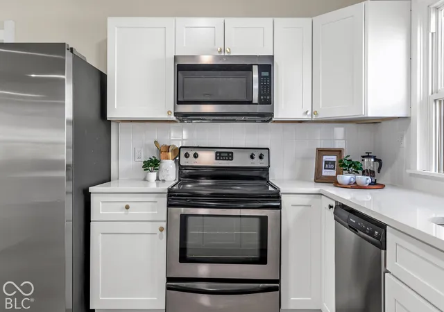 Photo 2 of Single family home for sale at 1134 Saint Paul St, Indianapolis, IN 46203 | MLS# 22133264 | Listing updated on 2026-10-24