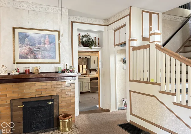 Photo 3 of Sale Pending at 121 N Market St, Thorntown, IN 46071 | MLS# 22133275 | Listing updated on 2026-10-27