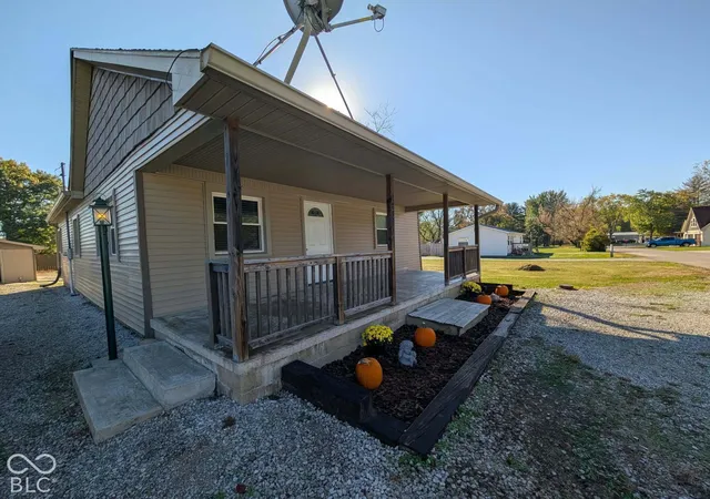 Photo 1 of Single family home for sale at 201 S Church St, Centerpoint, IN 47840 | MLS# 22133289 | Listing updated on 2026-10-26