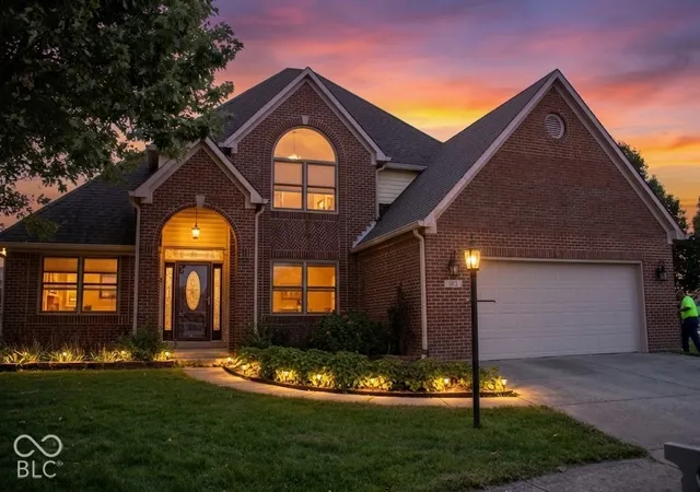 Photo 3 of Single family home for sale at 1117 Hague Ct, Franklin, IN 46131 | MLS# 22133300 | Listing updated on 2026-10-27