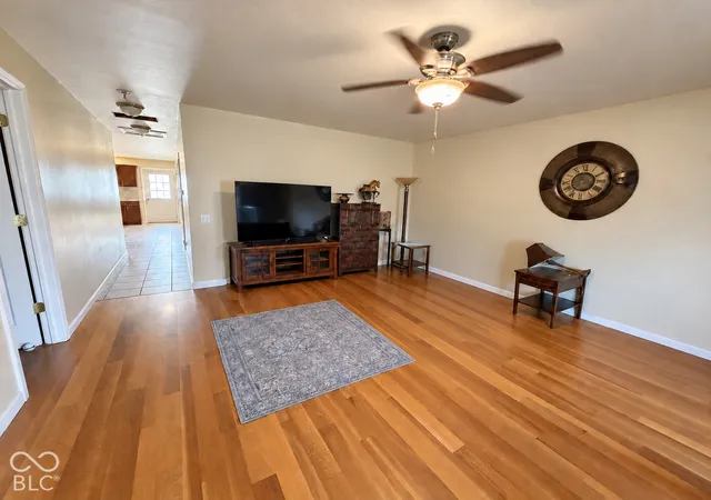 Photo 1 of Sale Pending at 921 S Pike St, Shelbyville, IN 46176 | MLS# 22133307 | Listing updated on 2026-10-28