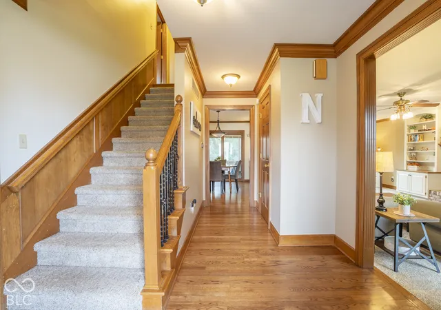 Photo 4 of Single family home for sale at 129 Yorkshire Blvd E, Indianapolis, IN 46229 | MLS# 22133332 | Listing updated on 2026-10-30