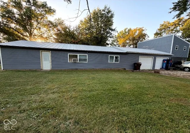 Single family home for sale at 3608 W Mill Crk Dr, Kingman, IN 47952 | MLS# 22133333