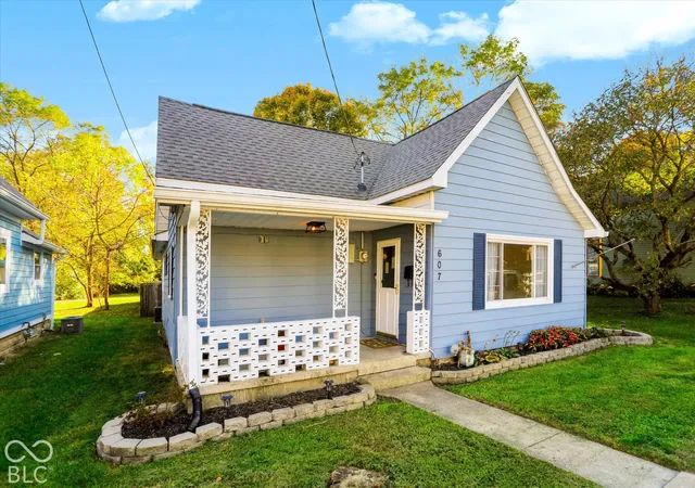 Photo 1 of Single family home for sale at 607 E South St, Greenfield, IN 46140 | MLS# 22133335 | Listing updated on 2026-10-28