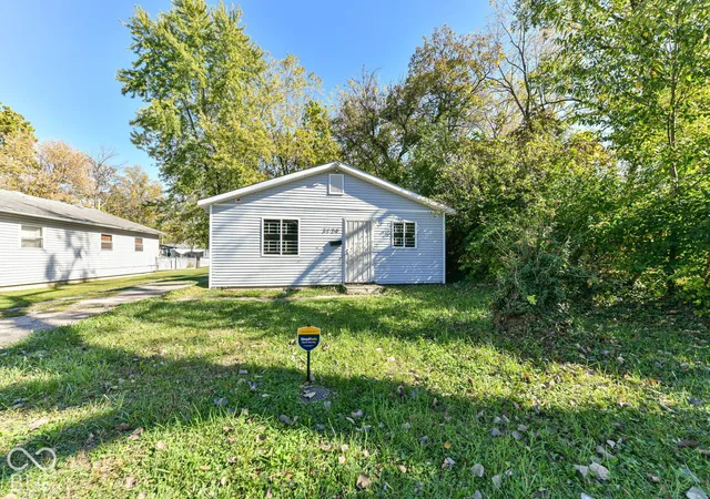 Photo 2 of Single family home for sale at 3129 Station St, Indianapolis, IN 46218 | MLS# 22133337 | Listing updated on 2026-10-27