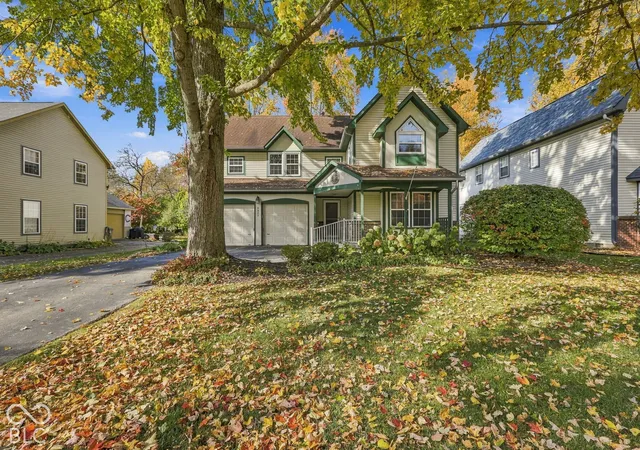 Photo 2 of Single family home for sale at 4922 Melbourne Rd, Indianapolis, IN 46228 | MLS# 22133341 | Listing updated on 2026-10-30