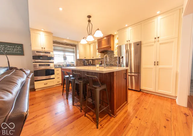 Photo 4 of Single family home for sale at 2575 Jonesville Rd, Columbus, IN 47201 | MLS# 22133349 | Listing updated on 2026-10-27