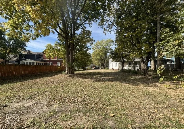 Photo 1 of Land for sale at 1115 Windsor St, Indianapolis, IN 46201 | MLS# 22133356 | Listing updated on 2026-10-28