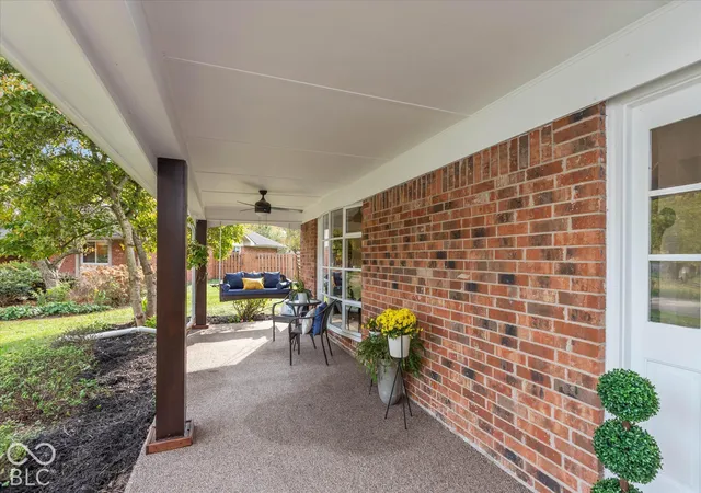 Photo 1 of Single family home for sale at 1333 Walston Ct, Indianapolis, IN 46260 | MLS# 22133360 | Listing updated on 2026-10-29