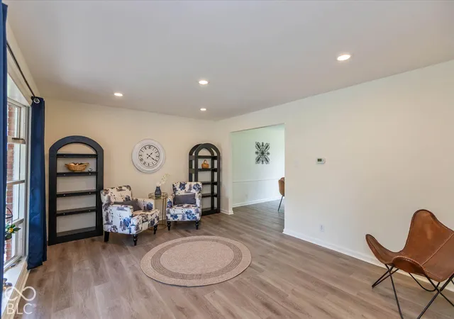Photo 3 of Single family home for sale at 1333 Walston Ct, Indianapolis, IN 46260 | MLS# 22133360 | Listing updated on 2026-10-29