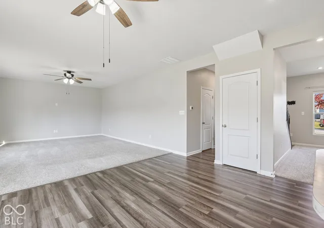 Photo 4 of Single family home for sale at 9707 Violet Cir, Indianapolis, IN 46239 | MLS# 22133363 | Listing updated on 2026-10-27