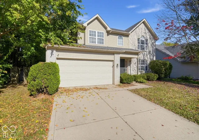 Photo 2 of Single family home for sale at 5348 Ripplingbrook Way, Carmel, IN 46033 | MLS# 22133364 | Listing updated on 2026-10-27